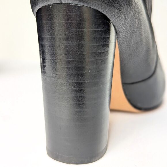 NWOT Paige Black Pebbled Leather Heeled Ankle Booties w/ Pewter Stud Size 7.5 - Picture 10 of 15